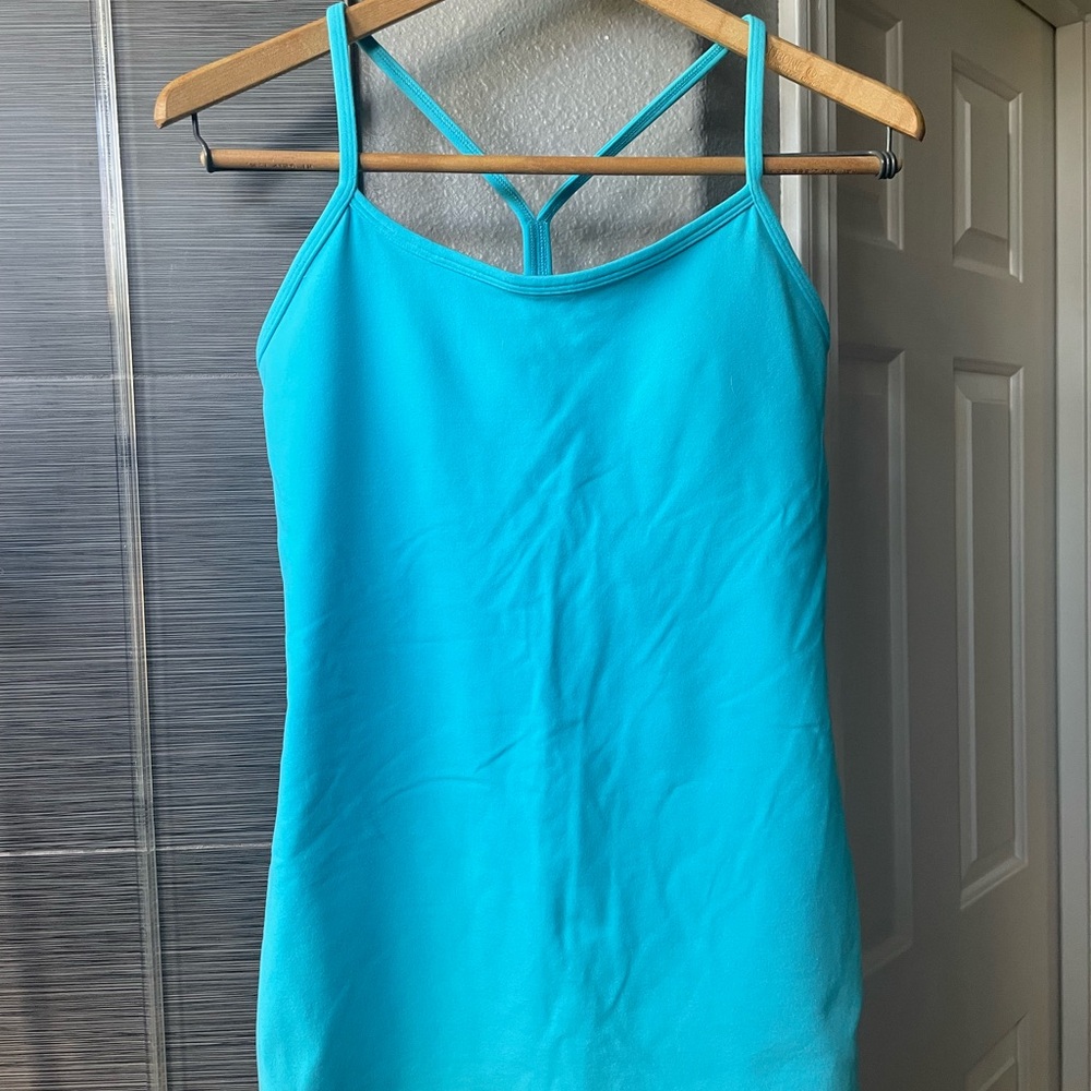 Lululemon Turquoise top
